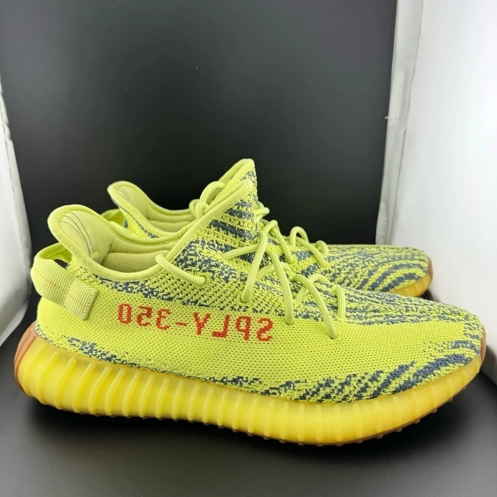 Yeezy adidas boost
